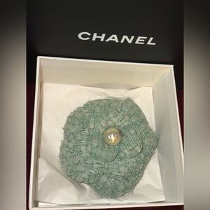 CHANEL Green Tweed Camellia Brooch with Pearl Center